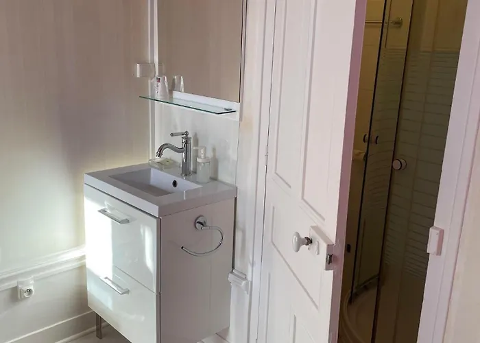 Hotel Authentic By Balladins, Le Carre D'aix Aix-les-Bains