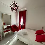 Authentic by Balladins, Hôtel Le Carré d'Aix 2*