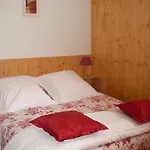 Hotel Authentic by Balladins, Hôtel Le Carré d'Aix