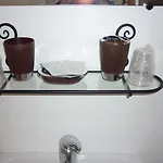 Authentic by Balladins, Hôtel Le Carré d'Aix 2*