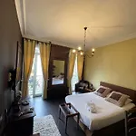 Hotel Authentic by Balladins, Hôtel Le Carré d'Aix