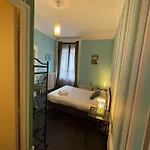 Hotel Authentic by Balladins, Hôtel Le Carré d'Aix