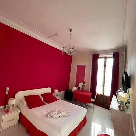 Authentic By Balladins, Le Carré D'aix Hotel