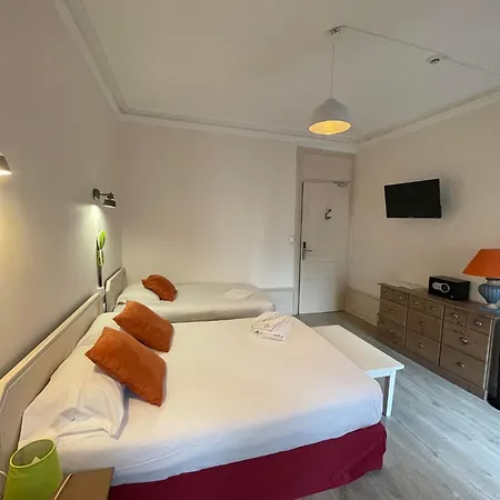 Le Carré D'aix Hotel 2*