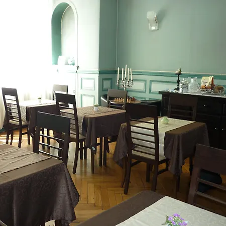 Authentic By Balladins, Le Carré D'aix Hotel