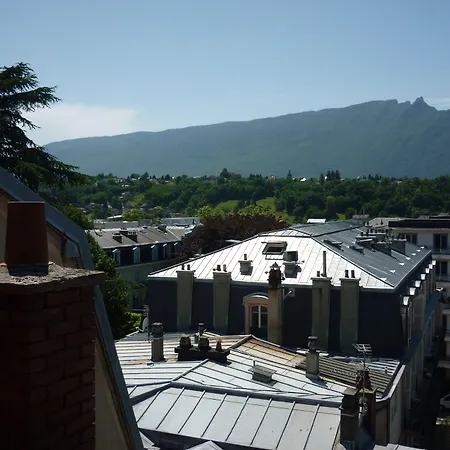 Authentic By Balladins, Le Carré D'aix 2*