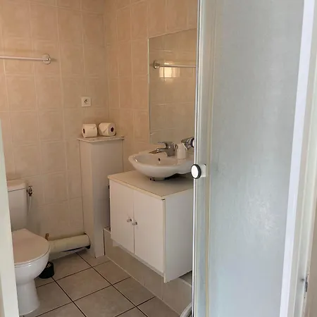 Authentic By Balladins, Le Carré D'aix Hotel 2*