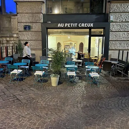 Отель Le Carre D'aix - Digital Access 2*